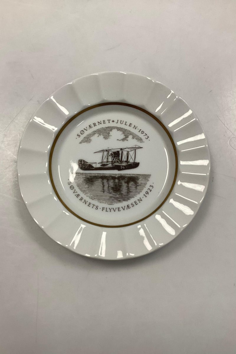 Royal Copenhagen / Aluminia Søværnets Juleplatte 1973