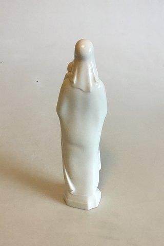 Royal Copenhagen Blanc de Chine Madonna med barn No 3658 PMN