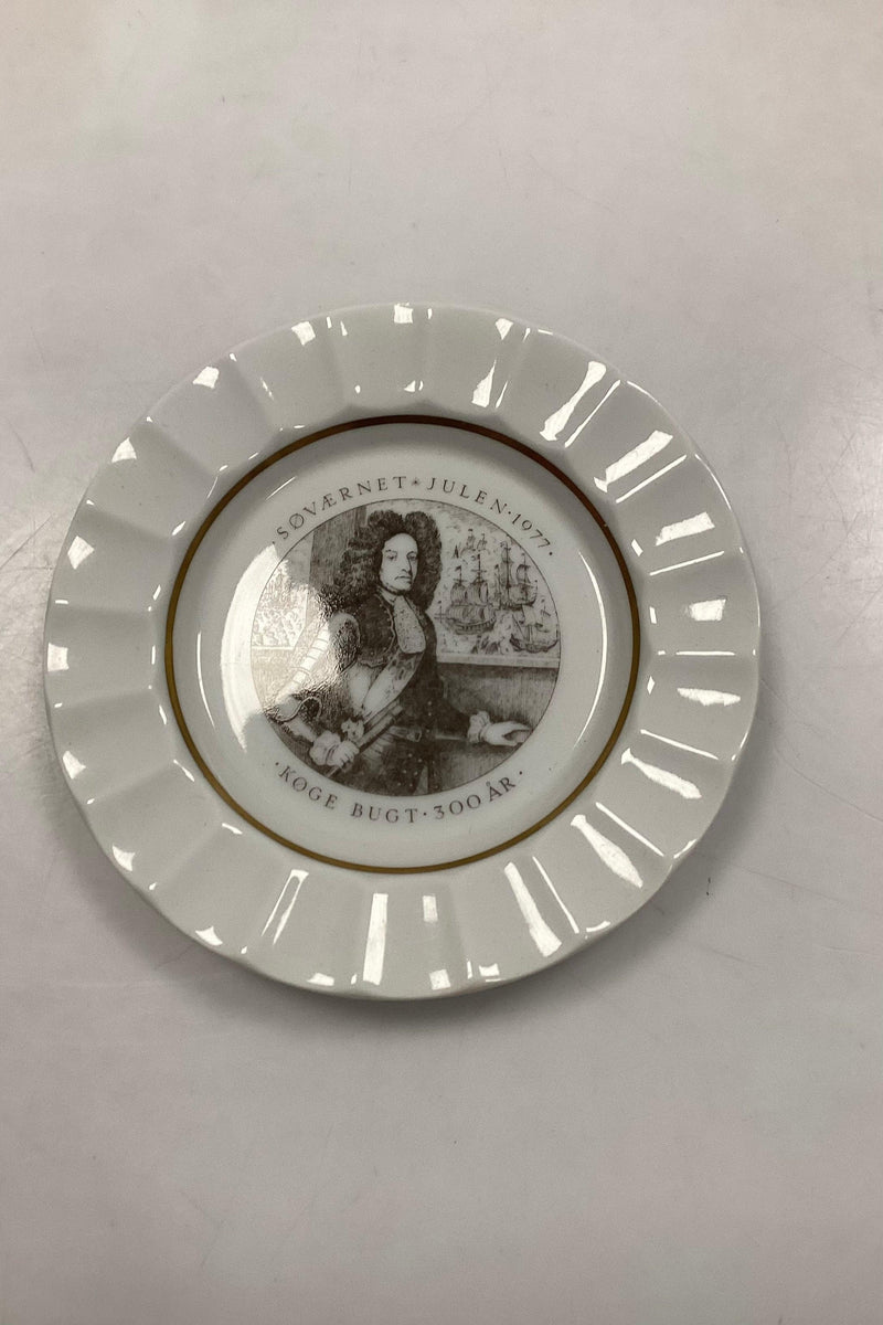 Royal Copenhagen / Aluminia Søværnets Juleplatte 1977