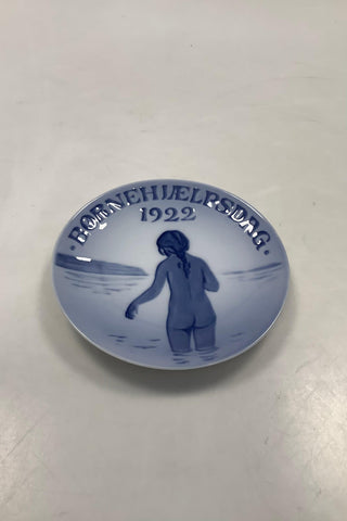 Royal Copenhagen Children's Day Plate from 1922
