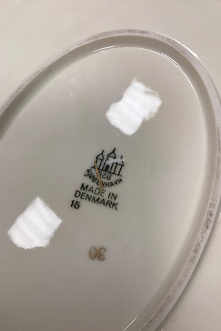 Bing og Grøndahl Åkjær Oval Stew Pot No 15. 40 cm / 15.75 inch