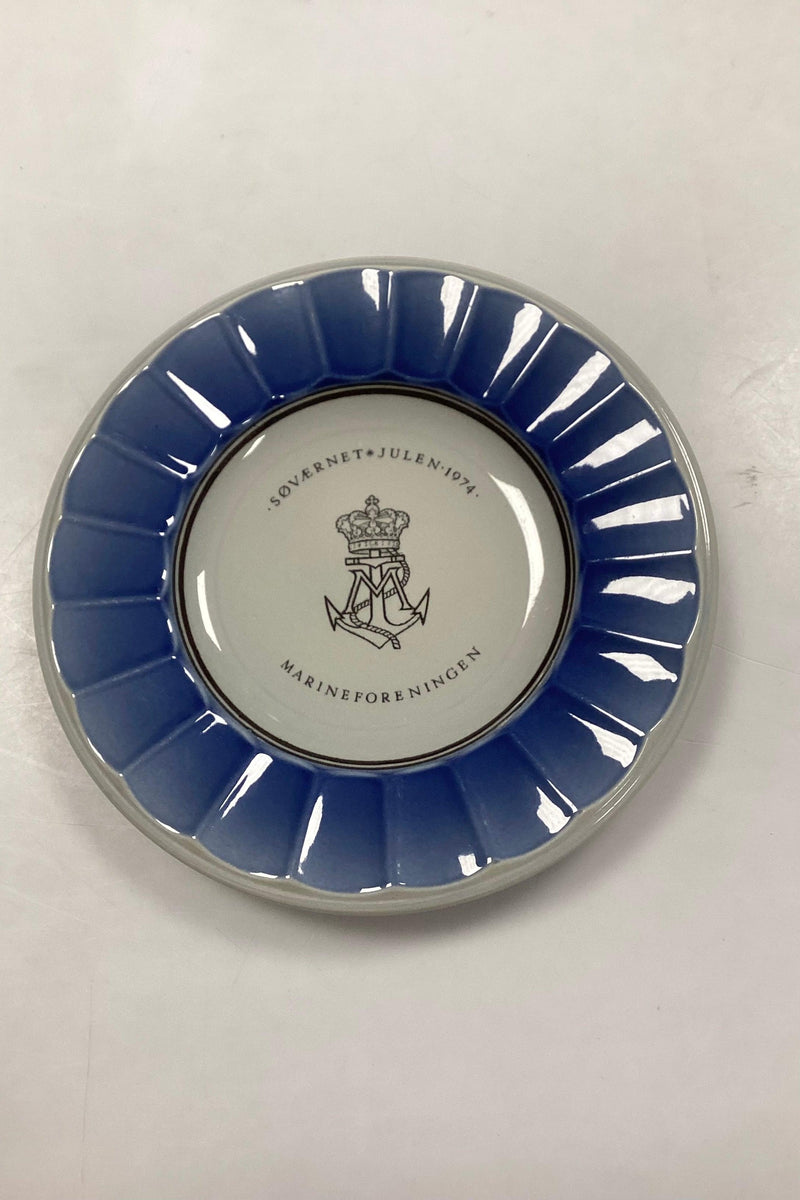 Royal Copenhagen / Aluminia Navy Weihnachtsteller 1974