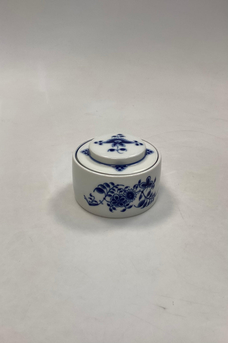 Royal Copenhagen Musselmalet Riflet Lågkrukke / Bonbonniere No 5024