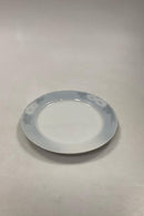 Royal Copenhagen / Kgl. Porcelæn Skærsommernatsdrøm Kagetallerken Lyseblå No 10051