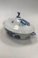 Royal Copenhagen Blaue Blume Geschweißte Ovale Schale mit Deckel Nr. 1702