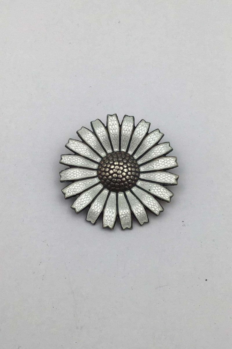A. Michelsen Forgyldt Sterling Sølv Marguerit Broche (Guilloche)