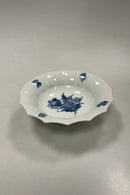 Royal Copenhagen Blå Blomst Kantet Skål No. 8607