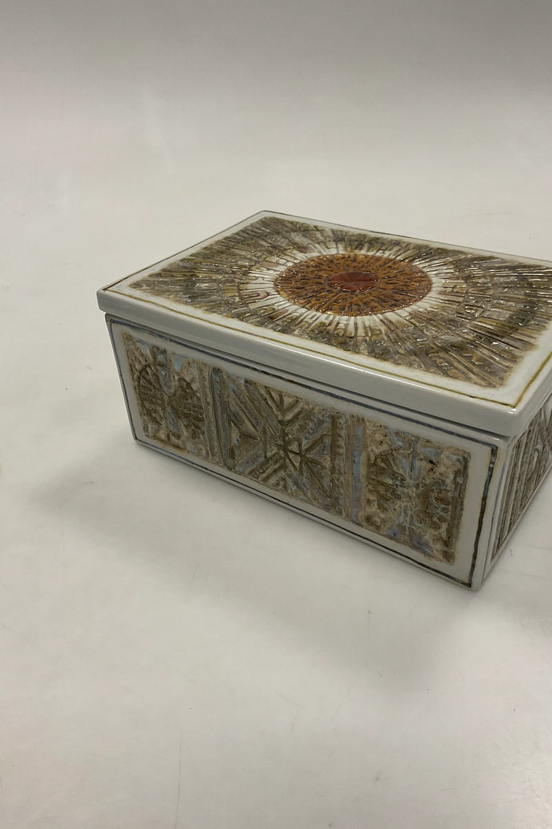 Royal Copenhagen Tenera Stor Æske med låg No 518/3334