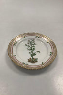 Royal Copenhagen Flora Danica Kagetallerken No 20/3552