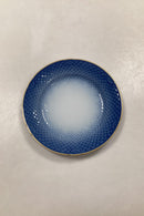 Bing og Grøndahl / Royal Copenhagen 蓝色调，带金色侧板，编号RC 617