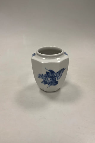 Royal Copenhagen Blå Blomst Kantet Vase No. 8612