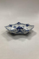 Royal Copenhagen Muschelmalet Vollblonde Schale Nr. 1074