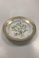 Royal Copenhagen Flora Danica Salat Tallerken No 20 / 3551