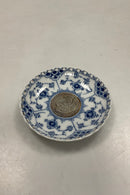 Royal Copenhagen  Musselmalet Helblonde Askebæger / Platte med Sølvmønt No 1/1009