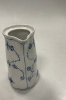 Royal Copenhagen Musselmalet riflet kande No. 32