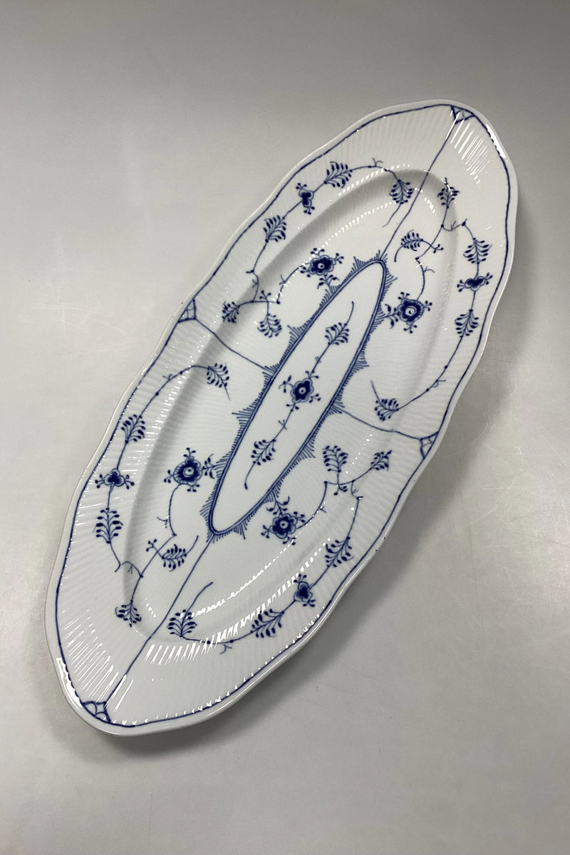 Royal Copenhagen Musselmalet Riflet Stort aflangt Fiskefad No. 105