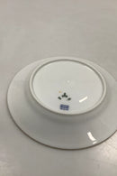 Royal Copenhagen Stel No 93 Hvid Halvblonde m. Blomster og Guldkant Kagetallerken