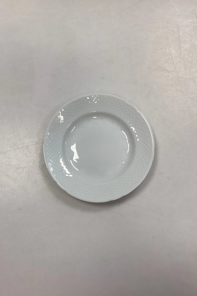 Bing og Grøndahl Elegance, Hvid Kagetallerken No. 28A