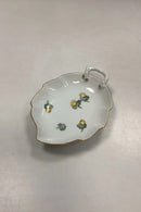 Bing and Grondahl Erantis Small Leaf-shaped Asiet No. 198