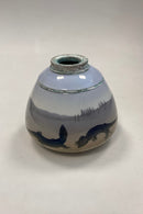 Royal Copenhagen Unika Vase af Anne Fribert med sydlandsk landskab og firben