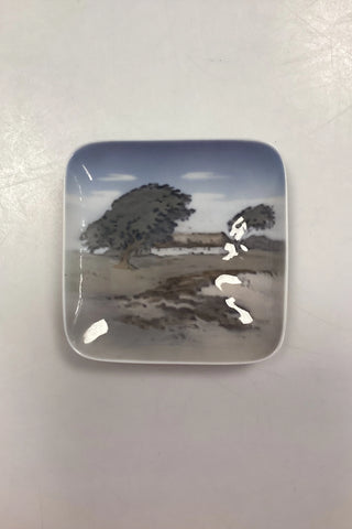 Royal Copenhagen Bowl and ashtray No. 3353 Ørnebjerg Huset