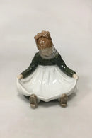 Royal Copenhagen Figurine Fanø Girl No 1315