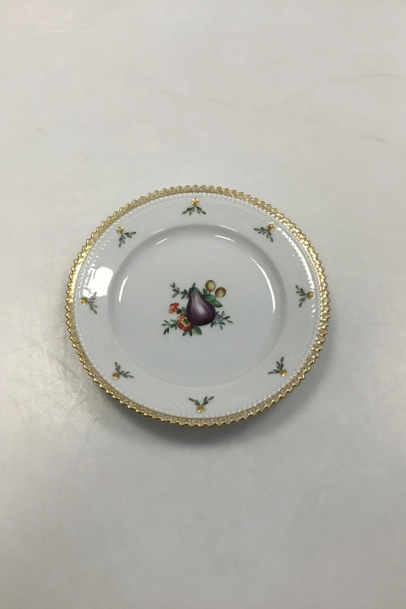 Royal Copenhagen Flora Danica Juliane Marie Kagetallerken No 17/3552