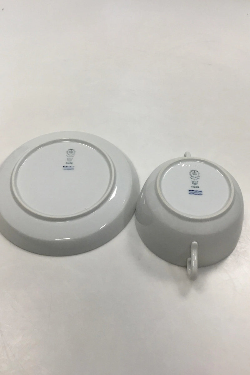 Royal Copenhagen Gemma Bouillonkop med underkop, uden låg No 14690