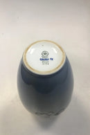 Royal Copenhagen Vase No 2660/1099 med Rødbrune og Hvide Blomster