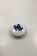Royal Copenhagen Blaue Blume Geflochtener Deckel Nr. 8122