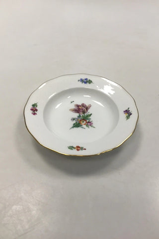 Royal Copenhagen Saksisk Blomst Let Bicelle Lille Dyb Tallerken No 493/2027