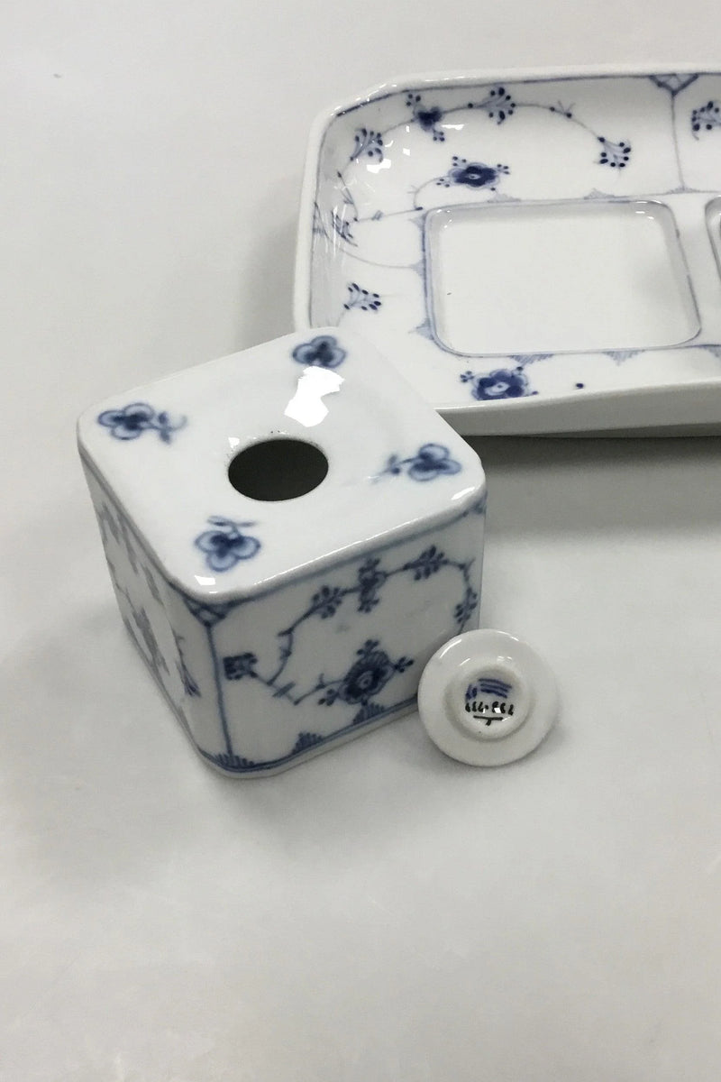 Bing og Grøndahl Blåmalet / Royal Copenhagen Musselmalet Riflet Gammelt Blækhus