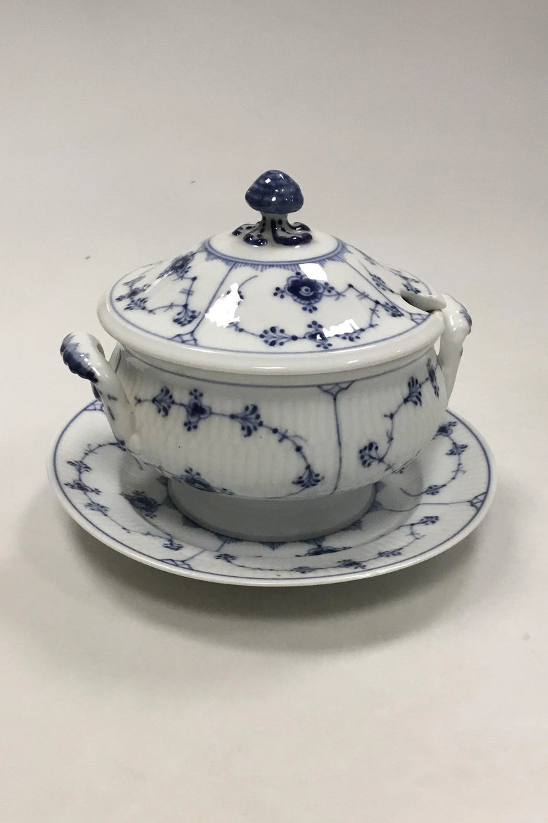 Royal Copenhagen Musselmalet Riflet Lille rund terrin No 205 N2