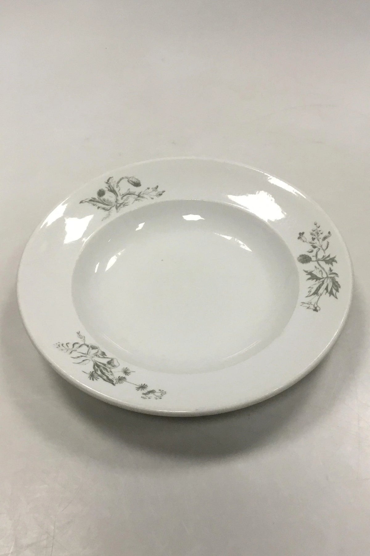 FINE CHINA WYNDHAM JAPAN お皿セット FINE CHINA WYNDHAM JAPAN お皿セット Wyndham Fine China PENROSE 394