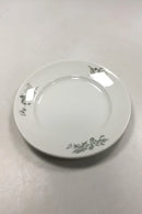 Royal Copenhagen Hotelporcelæn dekoreret med vilde planter Spisetallerken No 6001