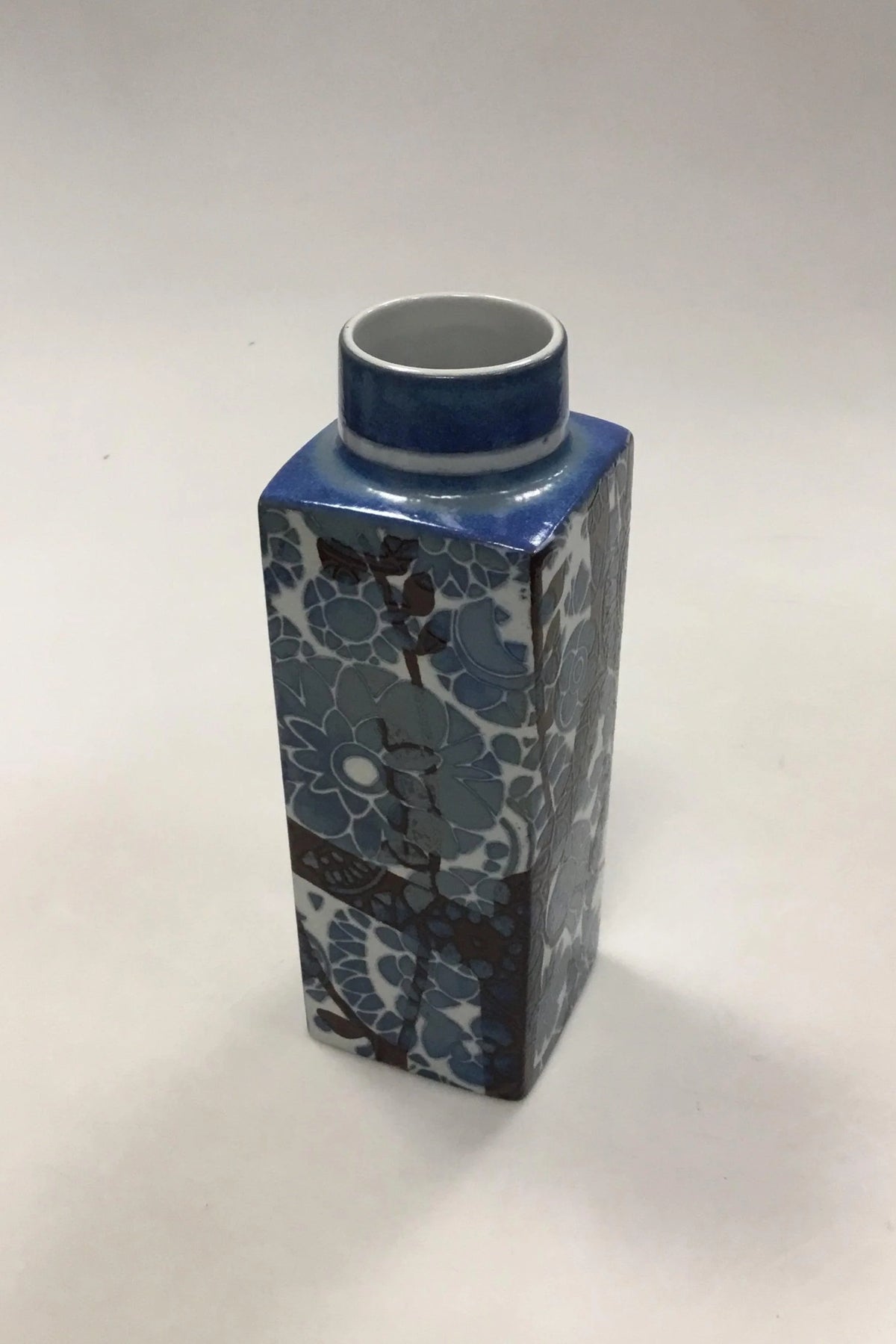 ロイヤルコペンハーゲン テネラ花瓶 No 780/3259