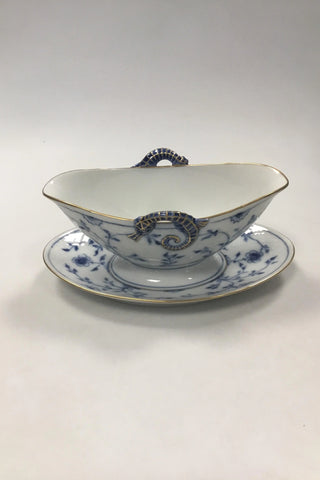 Bing und Grøndahl Schmetterling mit Golduntertasse Nr. 8