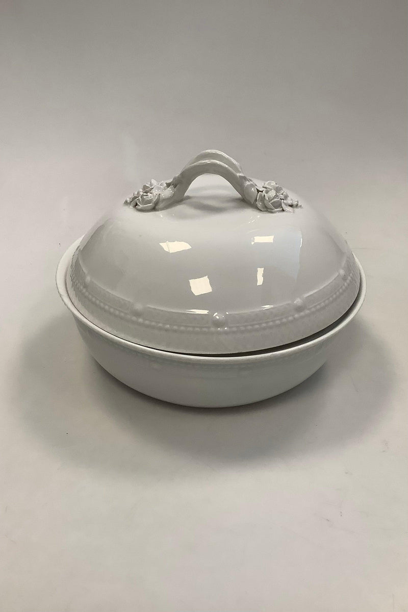 Royal Copenhagen White Flora Danica Pearl Pattern Low dish No 3568