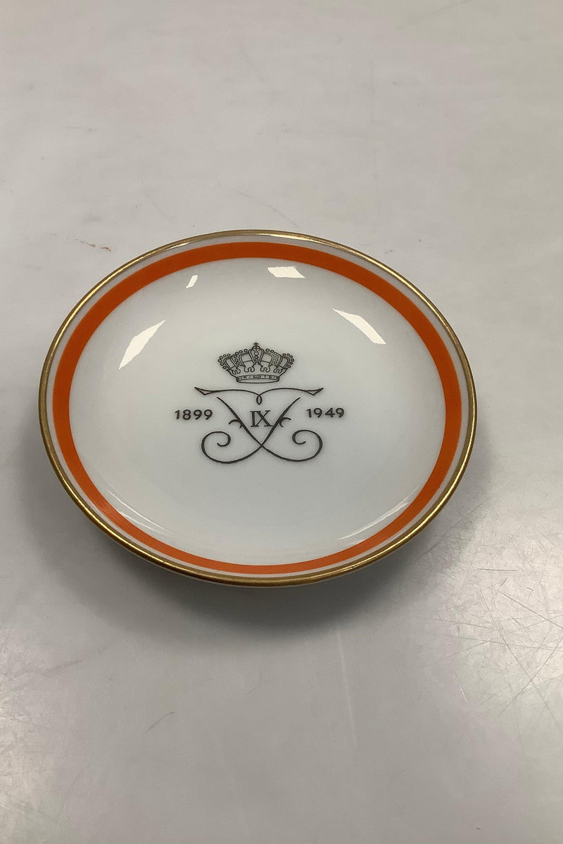 Bing og Grøndahl Mindeplatte / Skål for Frederik. 9 50 års fødselsdag 1899-1949