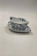 Royal Copenhagen Blue Fluted Plain Gravy Boat No 563 / 204
