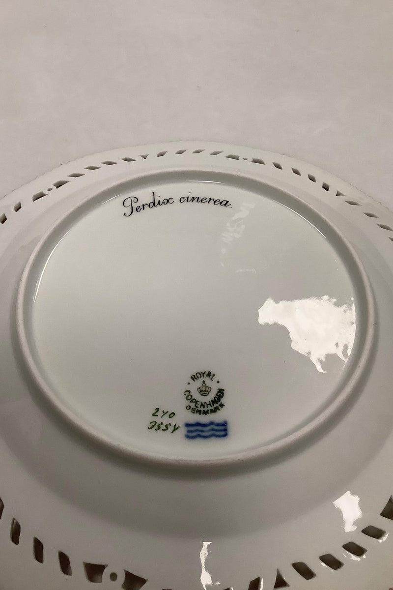 Royal Copenhagen Flora Danica Jagt Frokosttallerken No 20/3554 med gennembrudt kant.