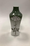 ロイヤルコペンハーゲン アールヌーヴォーグリーン花瓶 No 437 / 247