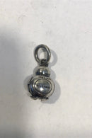 Ole Lynggaard Sterling Sølv Vedhæng "My friend" Pingvin Måler 2.2 cm/0 55/64 in Vægt 6.7 gr/0.24 oz