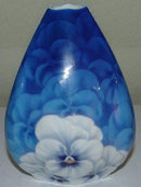 Bing Grondahl新艺术运动花瓶，由Emma Krogsbøll制作，大约在1900年。