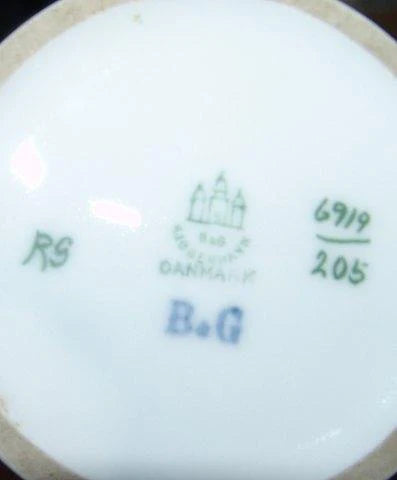 Bing & Grøndahl Art Nouveau Vase No 6919/205