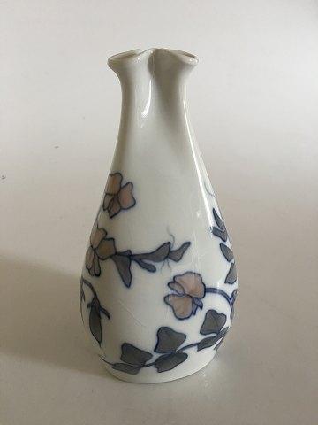Bing und Grondahl Jugendstil-Gefäßvase Nr. 1712/58