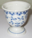 Bing & Grondahl Dickens Egg Cup No 696