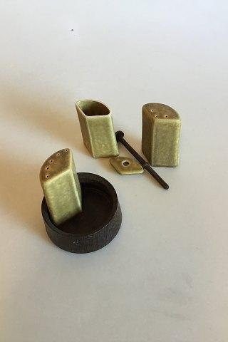 Bing & Grøndahl Jens Quistgaard Salt, Peber og Sennep Sæt fra Relief Serien