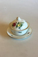 Bing & Grøndahl Saksisk Blomst, Håndmalet Smørskål med låg