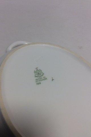 Bing & Grondahl Saxon Flower, White Leaf shaped dish no 199